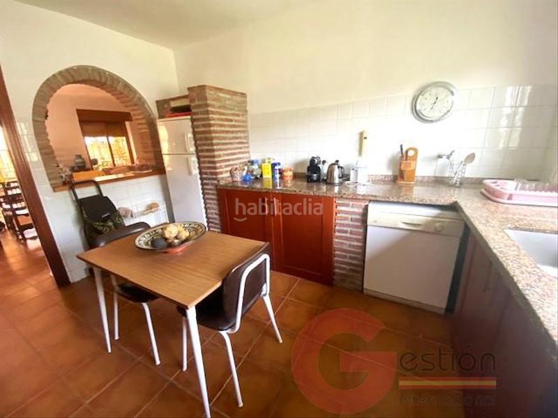 Foto f91a211e-f3b0-4f87-80ae-373b3642c8fe. Chalet  en Velilla - Velilla Taramay Almuñécar