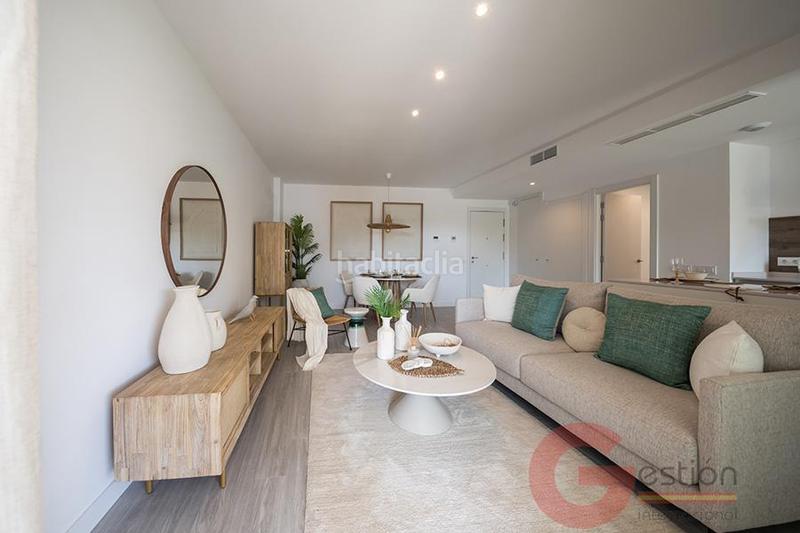 Foto caceb3a0-3373-4428-a0ac-4f6425276a83. Àtic amb aparcament piscina a Zona Calvario Estepona