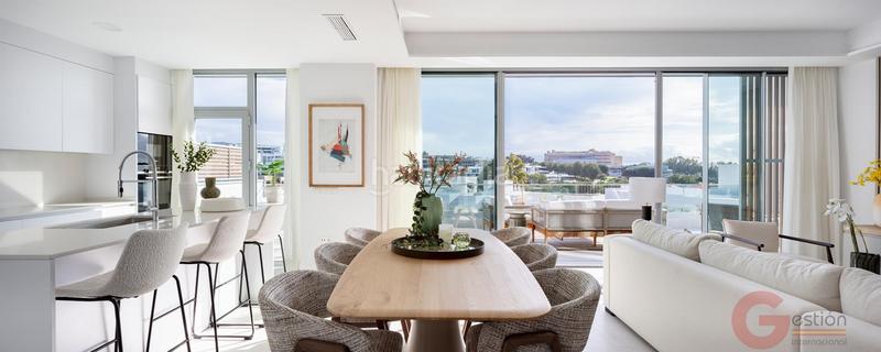 Foto b74df9bf-1963-4a3a-8110-e777bfd7c190. Appartement avec parking piscine dans bahía de Marbella Marbella