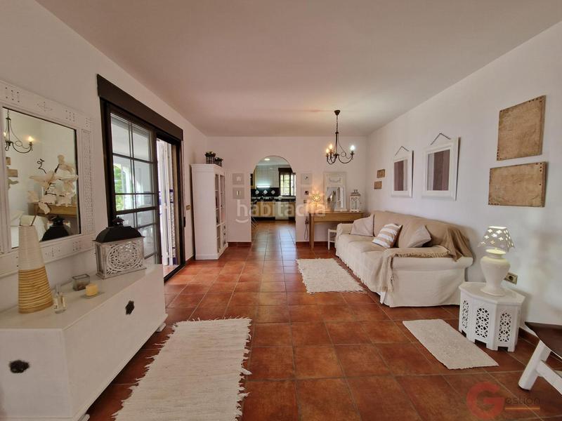 Foto 2f7dcf0f-042e-41ef-8a91-19c81e6f9461. Mas avec piscine dans Molvízar