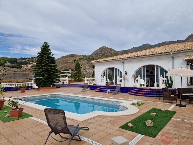 Foto ab30ec56-9309-4dac-bd6d-78d54303bf85. Mas avec piscine dans Molvízar
