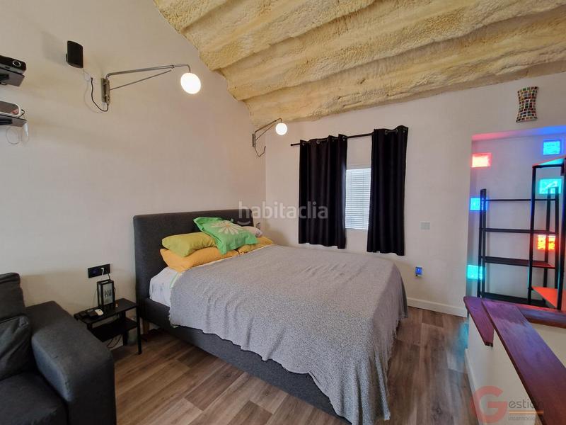 Foto 797d0194-92df-4cda-bc4e-285df2919674. Casa a Centro Salobreña