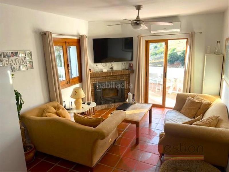Foto a49815ab-2dd4-488e-8de5-1b190a68cd3d. Chalet with parking pool in La Herradura Almuñécar