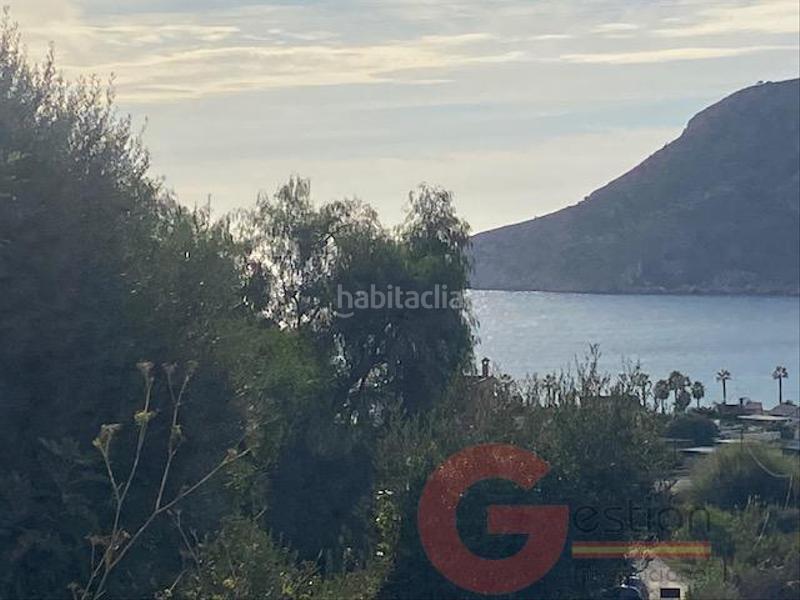 Foto f12f58a9-09b3-49ae-bce8-39aa941ea360. Chalet with parking pool in La Herradura Almuñécar