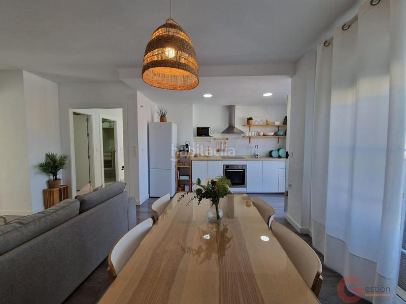 Foto 8194592f-2f1f-41d2-8cc7-3d15fd912402. Etagenwohnung in Centro Salobreña