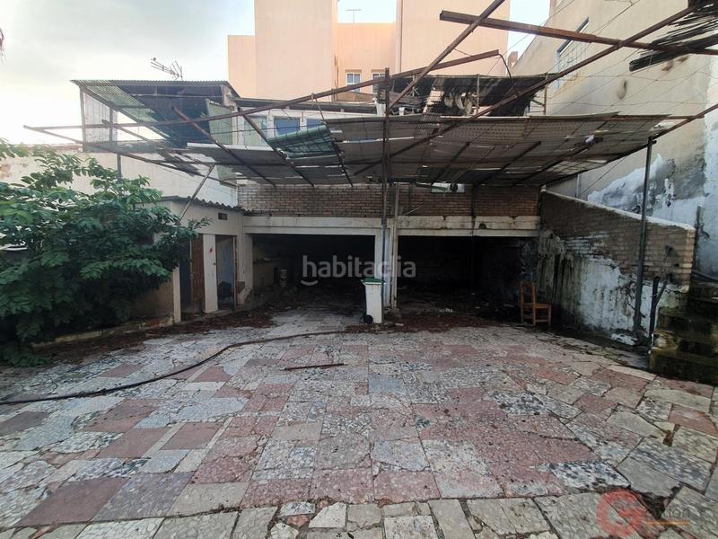 Foto ae823ea6-a3d6-45b5-96c1-f9151609993f. Chalet avec parking piscine dans Motril ciudad Motril