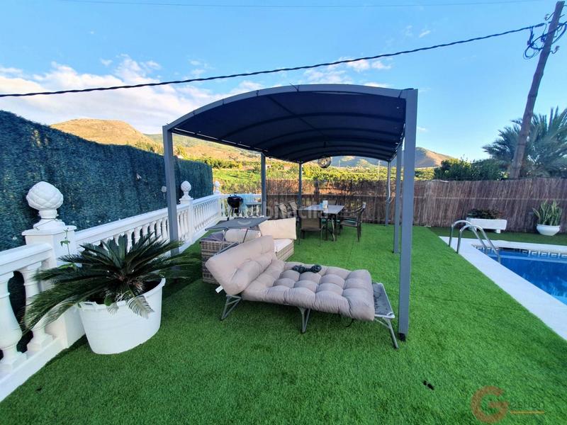 Foto 08bd43e0-54bd-46a5-987b-94d2a8616c86. Chalet con piscina in Los Tablones - La Garnatilla Motril