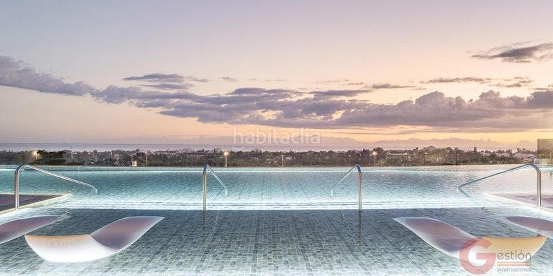 Foto 4e819a19-d50c-44d3-b807-37d11bbc4175. Àtic amb aparcament piscina a los arqueros - puerto del almendro Benahavís