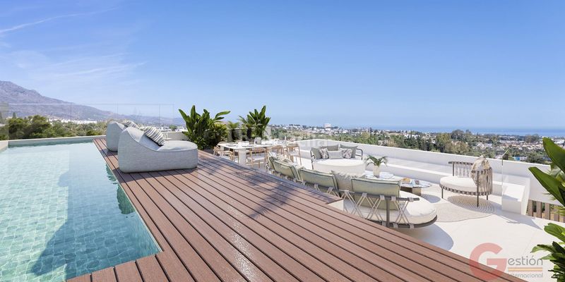 Foto ebc2a76f-ded4-4b3c-8132-3939571f9237. Àtic amb aparcament piscina a los arqueros - puerto del almendro Benahavís