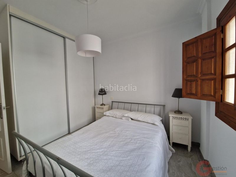 Foto 658bc1c1-b07b-4468-94eb-7f295f6d37db. Casa amb calefacció a Centro Salobreña