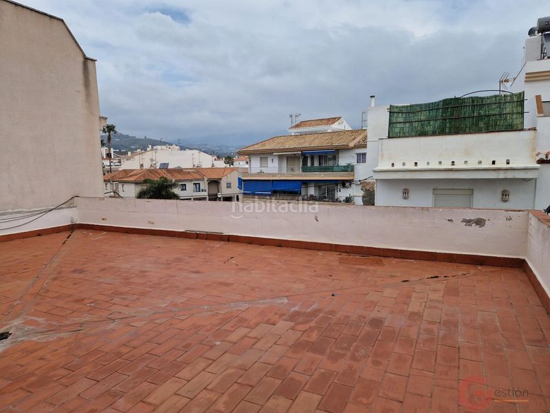 Foto 8195c996-0482-442b-a4dd-04ef39e5fdb0. Casa amb calefacció a Centro Salobreña