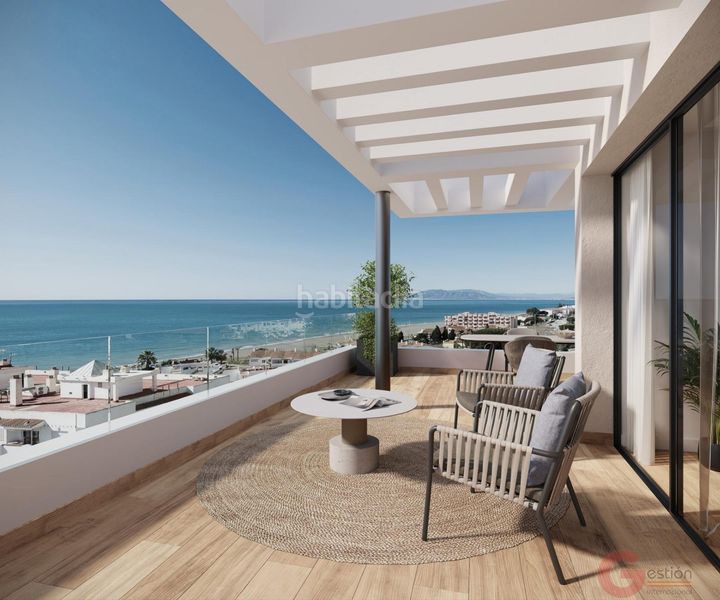 Foto 18697b41-fd21-4e3e-afda-db6e37761e5c. Apartamento  en Torre de Benagalbón Rincón de la Victoria