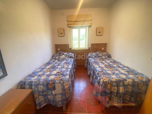 Foto dfe458c3-cba5-4f16-affb-5db66253af94. Xalet a Otívar