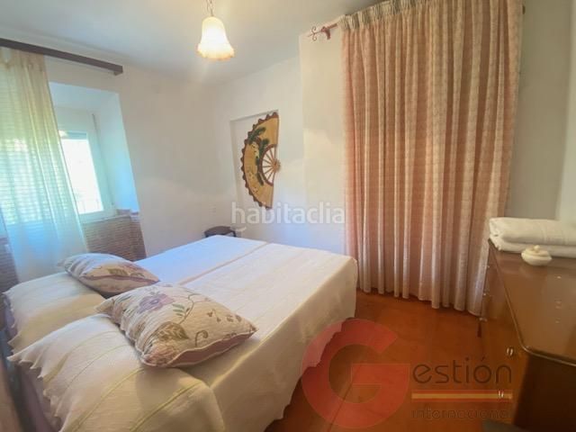 Foto e82aa9ba-c03e-4759-8853-a774c9df813f. Xalet a Otívar