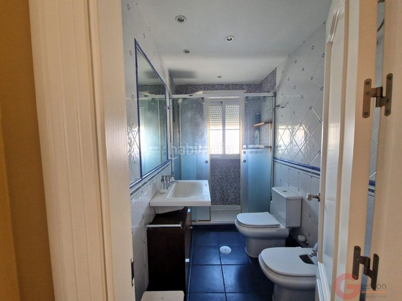 Foto 4655c758-7469-4e3d-a225-3cbce52dcf64. Casa amb aparcament a Motril ciudad Motril