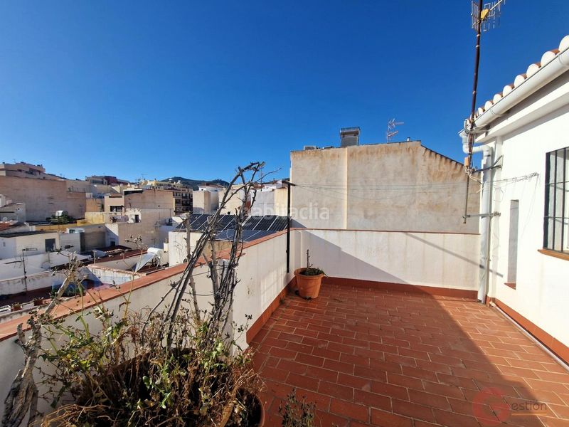 Foto 8d4d7e3b-ccc1-48c1-9a7f-2801997343c3. Casa amb aparcament a Motril ciudad Motril