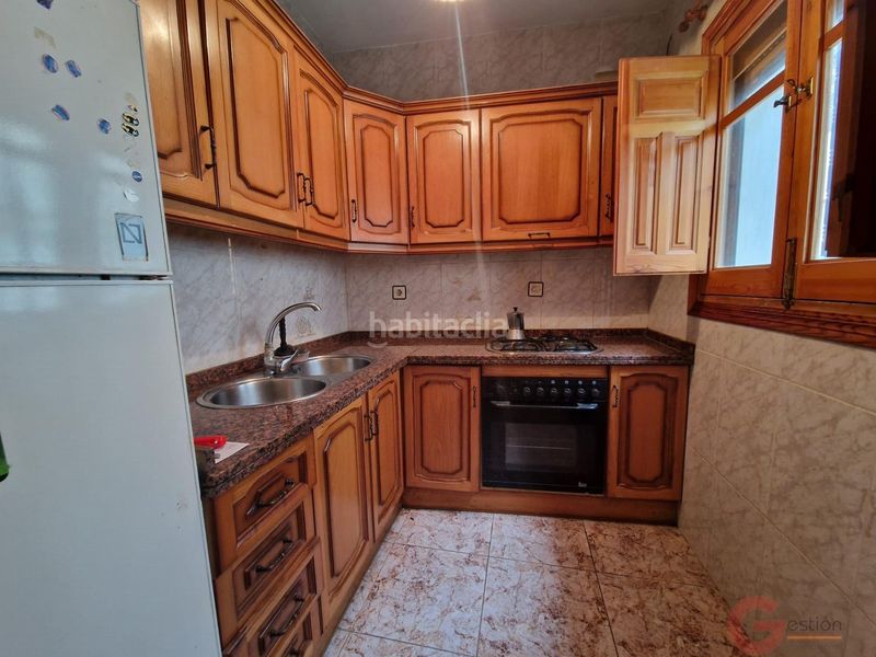 Foto a15d6f5b-0677-456d-8375-3131a63fe366. Casa a Ítrabo
