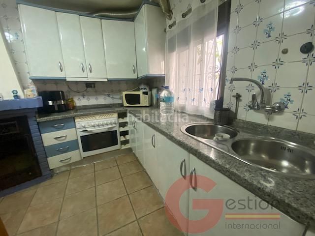 Foto f8f448a1-d303-4010-867d-30b89d9e0d50. Chalet villa en Otívar
