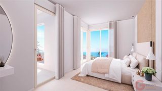 Etagenwohnung in Buenas Noches. Esteponapiso