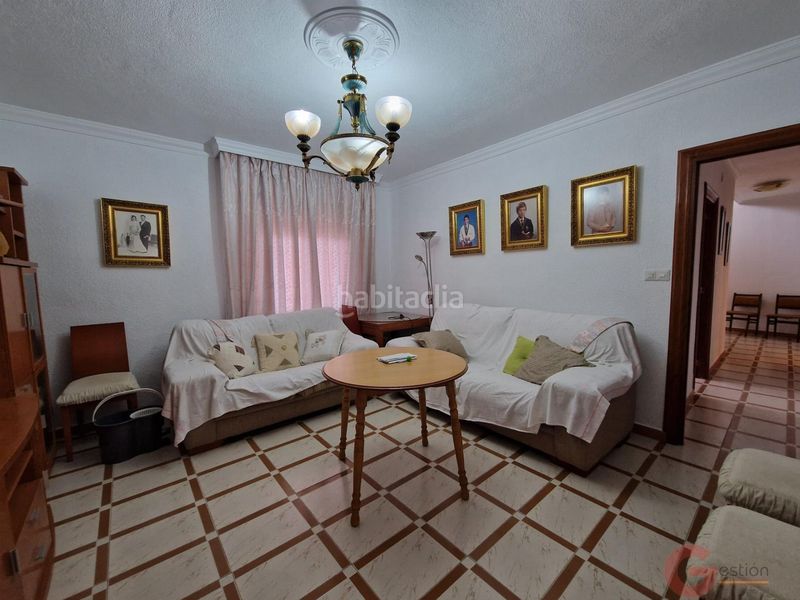 Foto 61081e7e-0cb8-4712-9b00-0f8b9d78173e. Casa amb aparcament a Molvízar