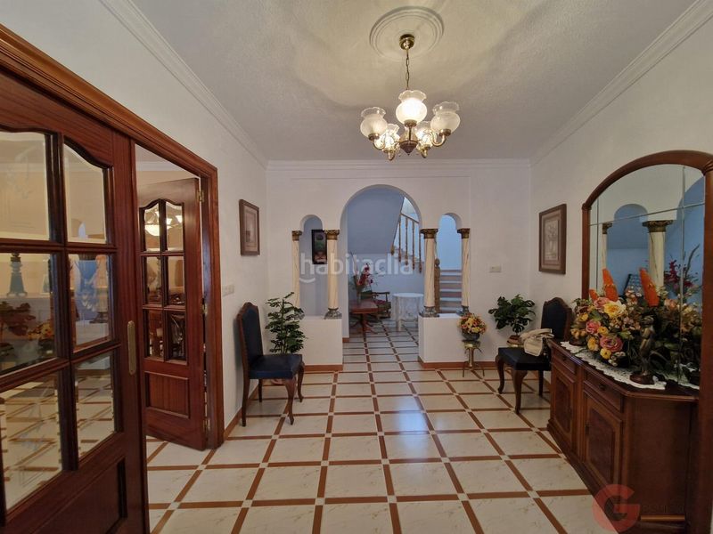 Foto ce2bd973-0e25-4f40-9161-1c517e39d967. Casa amb aparcament a Molvízar