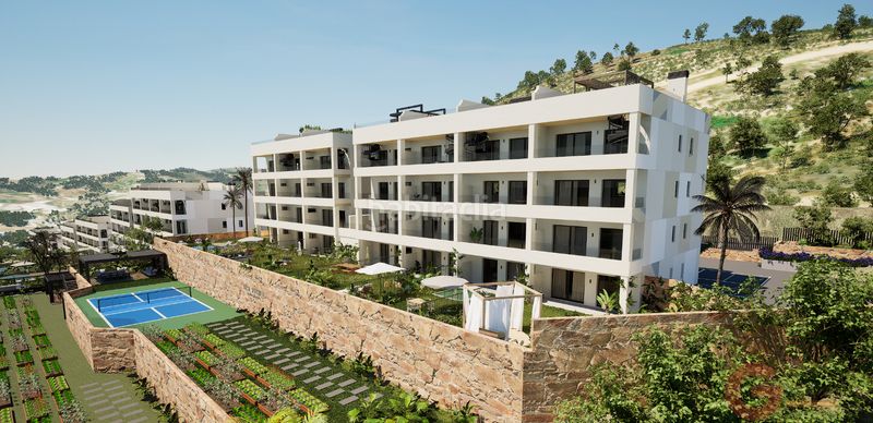 Foto 4d292c9f-dfb4-4ede-8c2c-51b1a9947260. Àtic amb aparcament piscina a Torrox pueblo Torrox