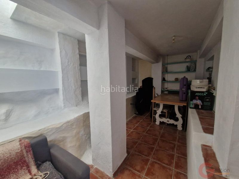 Foto cb87b369-aa06-46d7-8a11-bec9c0fc784c. Casa a Centro Salobreña