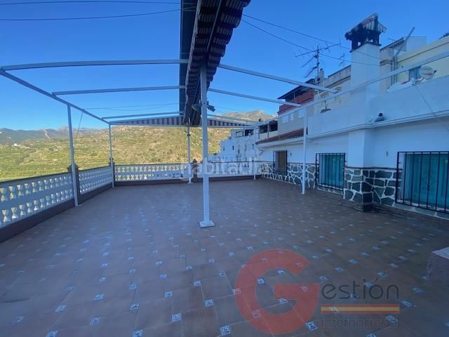 Foto df508f0a-7e62-403c-a9ac-9575b1787525. Edificio  en Otívar