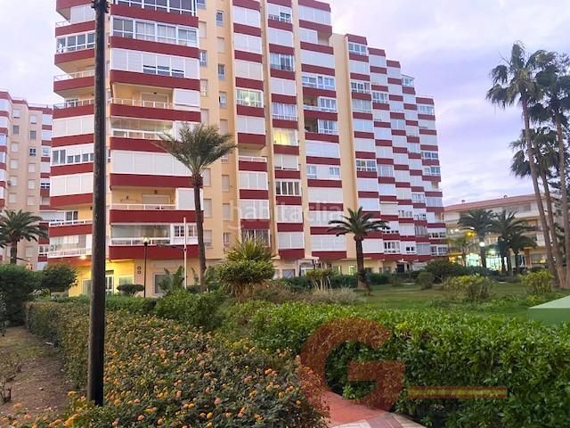 Foto 146c5565-1454-409a-a359-7b7191d8d3f0. Estudi amb piscina a Centro Internacional Torrox