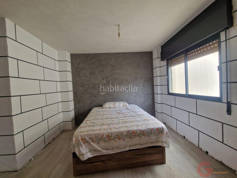 Foto 0e530f30-8334-4a3e-a827-9ba2870f23dd. Casa amb aparcament a Motril ciudad Motril
