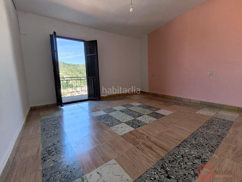 Foto b9f1e1d0-c6d3-423e-8b43-b0653553598a. Casa a Vélez de Benaudalla