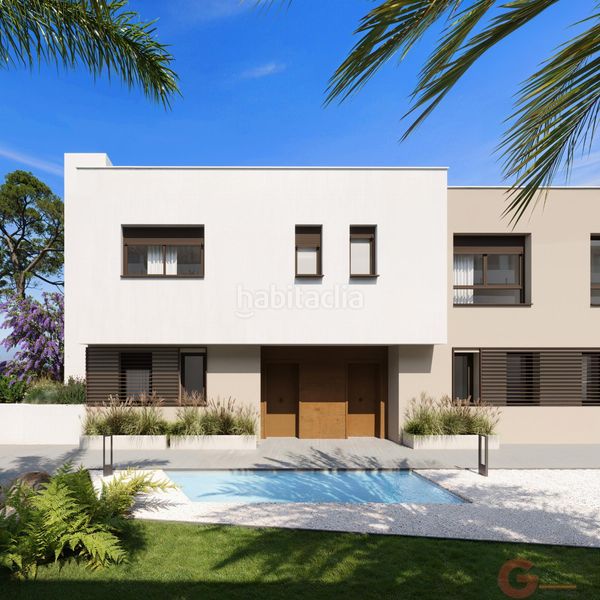 Foto 084ee4b6-b0e8-489b-87cb-4e991fa3187d. Casa amb aparcament a El Higuerón Fuengirola
