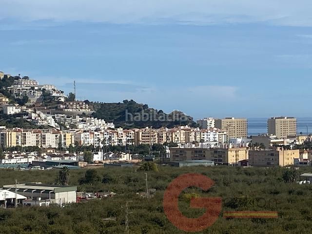 Foto 3f21c400-00f9-4bed-bd7b-dc31a71ac553. Edificio  en Almuñecar centro Almuñécar