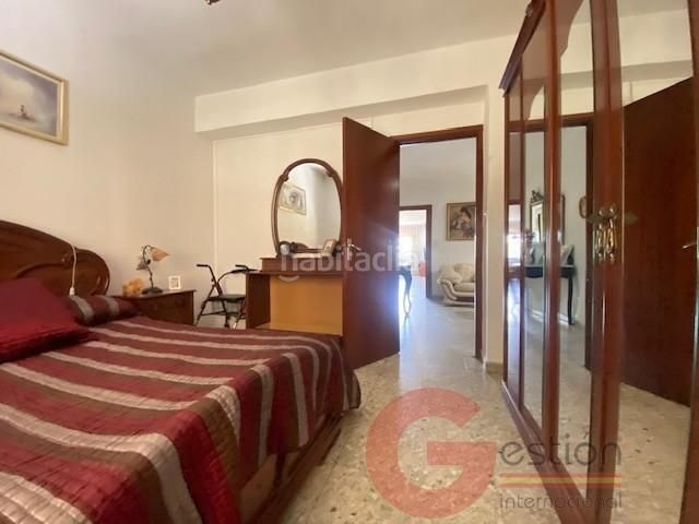 Foto c3033951-22f7-450a-8372-9f0e3e25c371. Edificio  en Almuñecar centro Almuñécar
