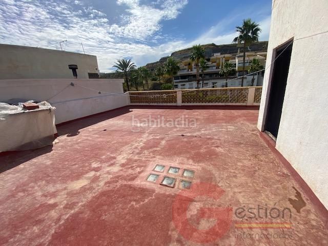 Foto e1ce23e2-cdb7-4285-b943-63314529b28f. Edificio  en Almuñecar centro Almuñécar