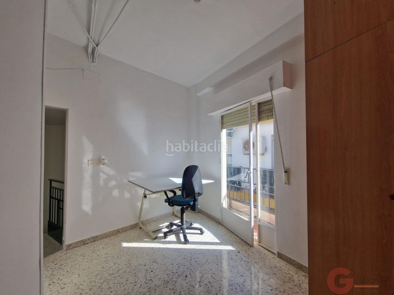 Foto 0cdabc32-ee26-4c53-b73b-39628df3d1f4. Casa a Centro Salobreña