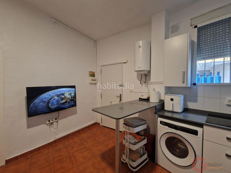 Foto 45aaa4ff-2eec-42ba-9859-49c6d03ceece. Casa a Centro Salobreña