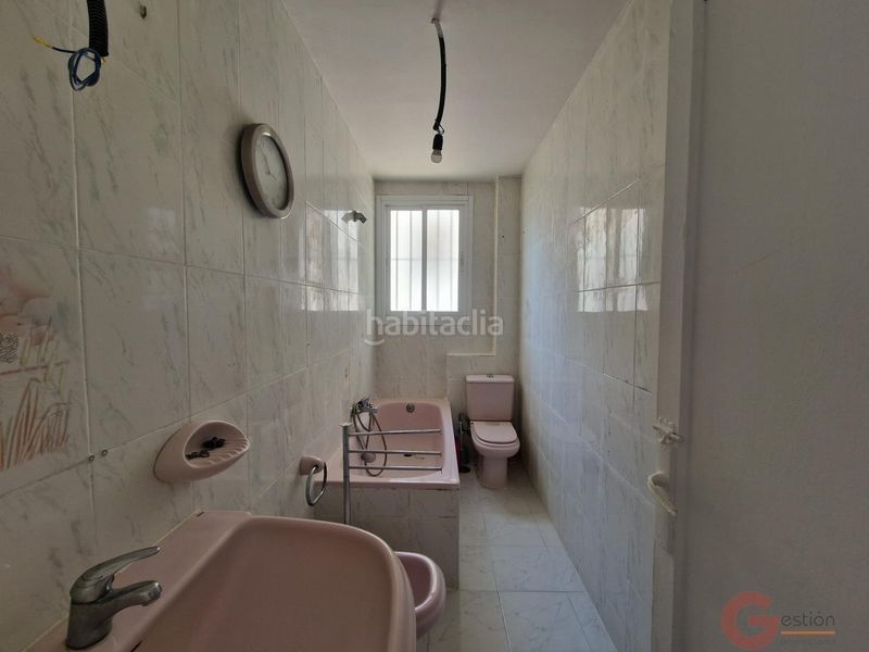 Foto ba91ac02-2ed5-4a05-ab6d-290a5e7d3e19. Casa a Centro Salobreña
