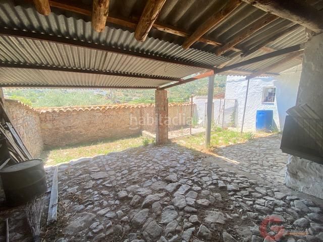 Foto 332e15c8-3e85-4795-b5a7-5cd3fb4548fc. Masia amb aparcament a Comares