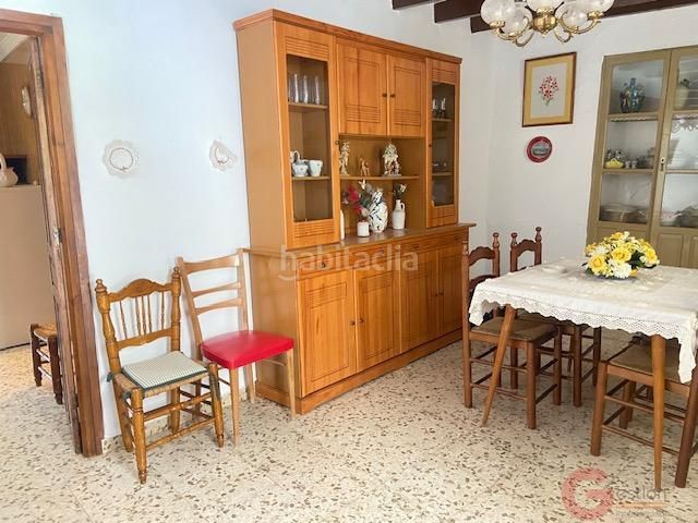 Foto 522c5f63-d308-4fee-9580-9cb6b536cea9. Masia amb aparcament a Comares