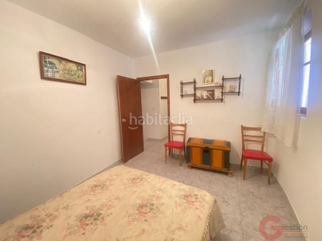 Foto ee3ebb87-ac80-4e4e-8b30-aac388120814. Masia amb aparcament a Comares