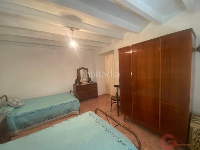 Foto fb01db35-85f9-462a-aed1-65695f065112. Masia amb aparcament a Comares