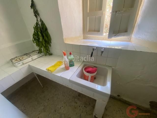 Foto 15583b5c-894e-41e1-a58e-47f747c71d77. Masia a Comares