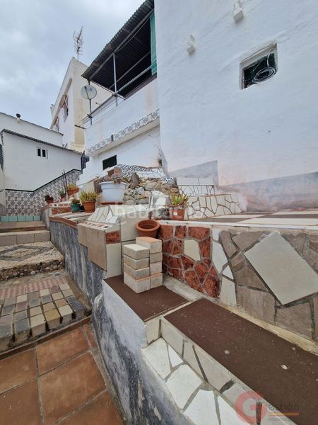 Foto 129f1edc-93ac-40e0-a609-61d755f3fd06. Casa a Centro Salobreña