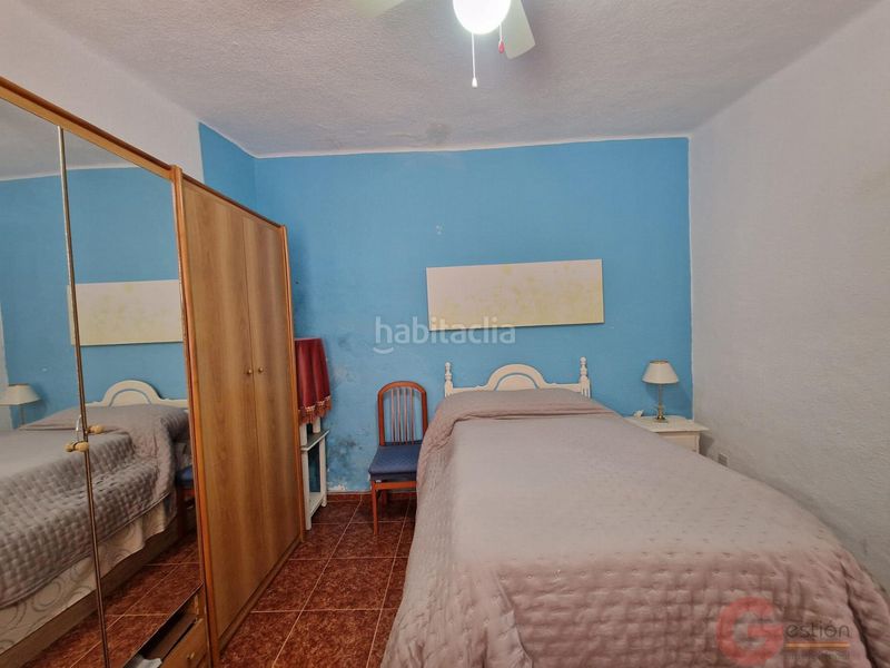 Foto a97da200-fd2e-4ef1-83a3-99b009035520. Casa a Centro Salobreña