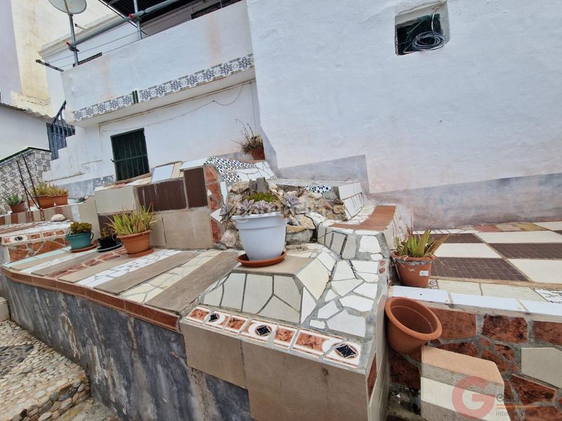 Foto ed609406-f1c0-4925-824c-fdc468ad9e91. Casa a Centro Salobreña