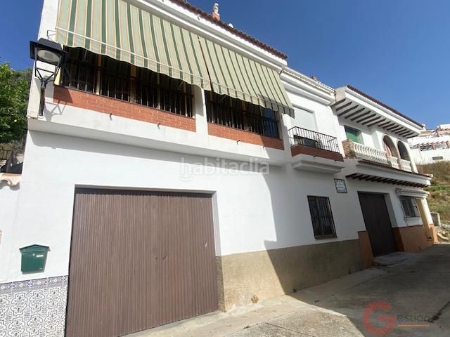 Foto 5de66dbf-bd37-495c-915a-d2c91b10cc05. Edificio in Cómpeta