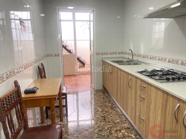 Foto ee40a021-d8e1-40ca-839a-6ecfe0f6caa6. Casa a Centro Nerja