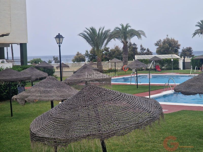 Foto df29fe33-e2bc-4f4e-9315-882f70cd2d12. Pis amb aparcament piscina a Salobreña costa Salobreña