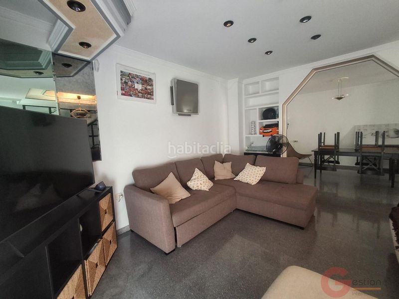 Foto a7ec3bce-2d5d-4ccc-b1e6-f4e34277f60d. Casa a Molvízar
